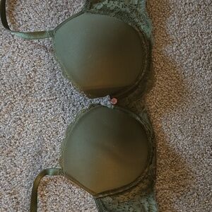 Victoria's Secret demi green 38C